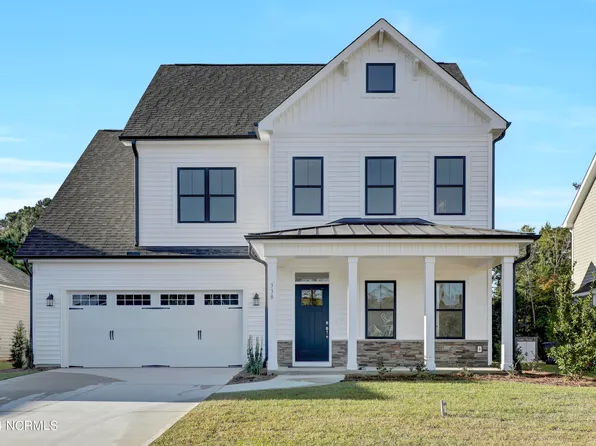 338 Man O War Lane, Hampstead, NC 28443