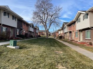 3915 S Boston St, Denver, CO 80237