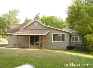 41 Sundago Park St, Hastings, MI 49058