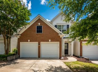 8975 Kirkley View Ct, Charlotte, NC 28277