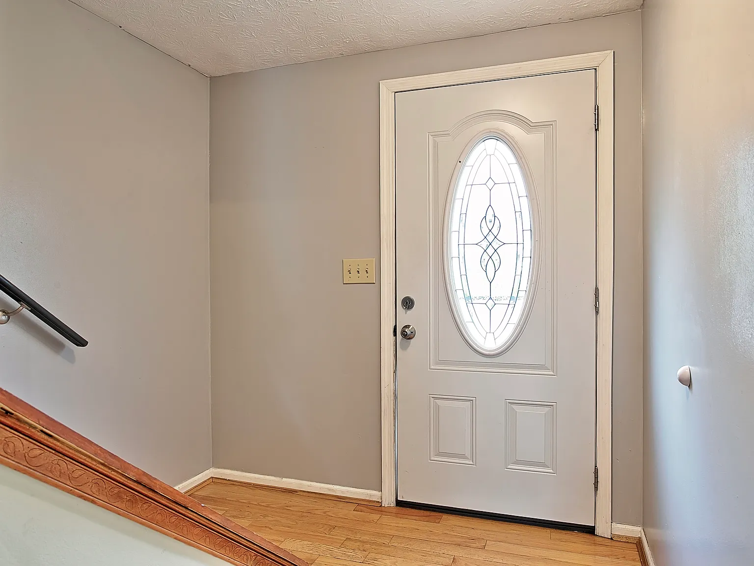 3 bed, 1240 sqft, $1,750 — Photo 2