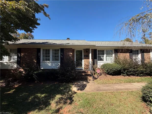 3020 Shady Lawn Dr, Greensboro, NC 27408