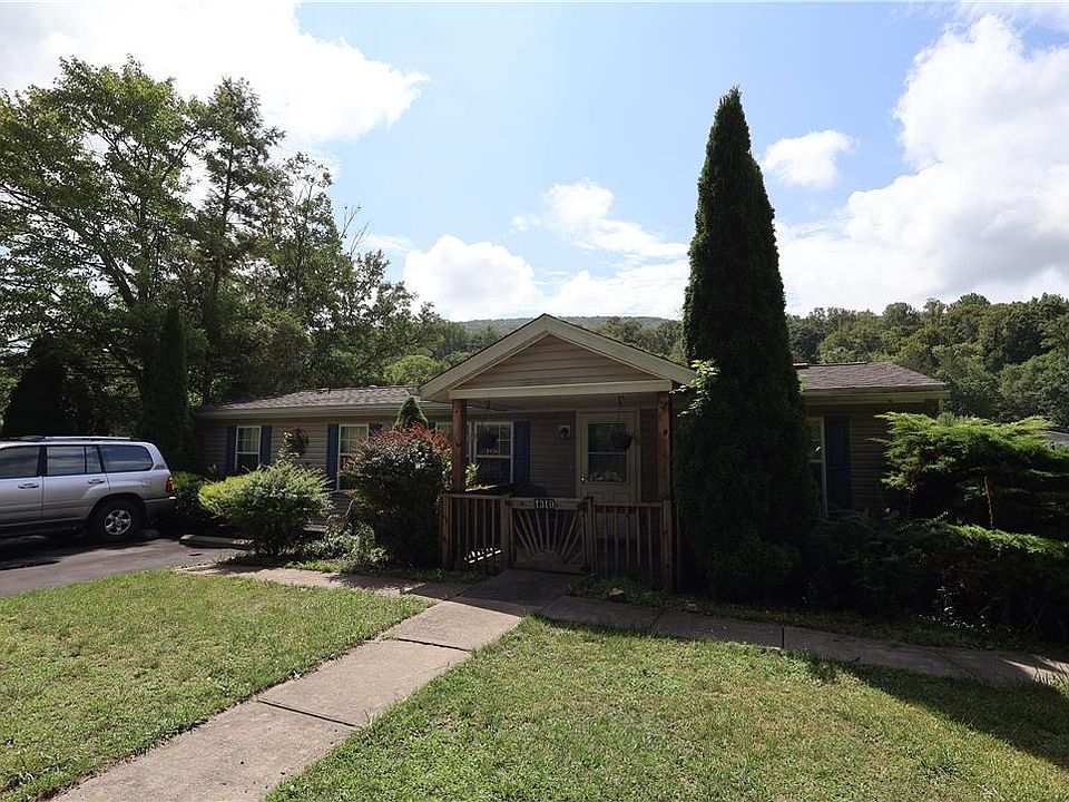 1st image of 1310 Blue Mountain Cir Unit L46