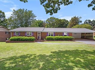 3617 Fairlane St, High Point, NC 27265