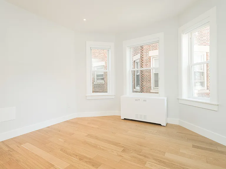 31 South St #3 — Photo 3