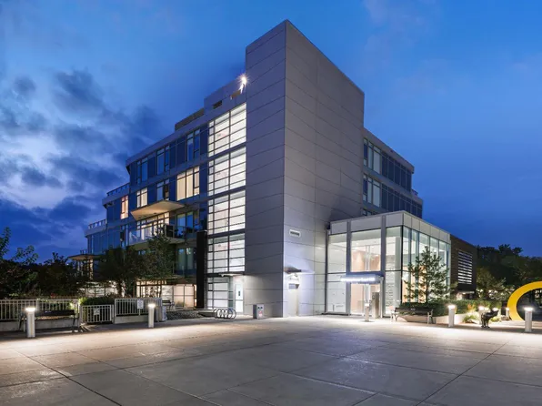 128 Waterfront Ct SW #104, Calgary, AB T2P 1K9