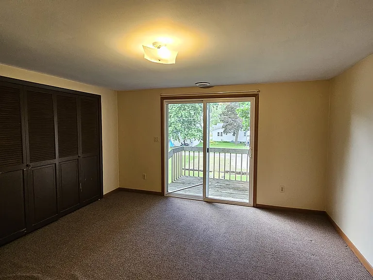 9 1/2 N Randolph St #9UP — Photo 9