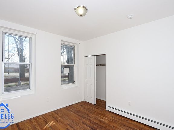 4th image of 101 Truxton St #1G