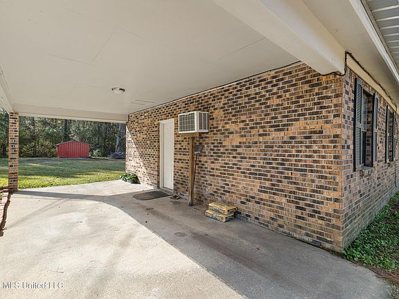 4th image of 255 Buckatunna Chicora Clara Rd