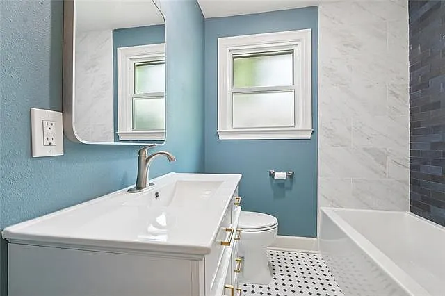 325 N Bengal Rd — Photo 14