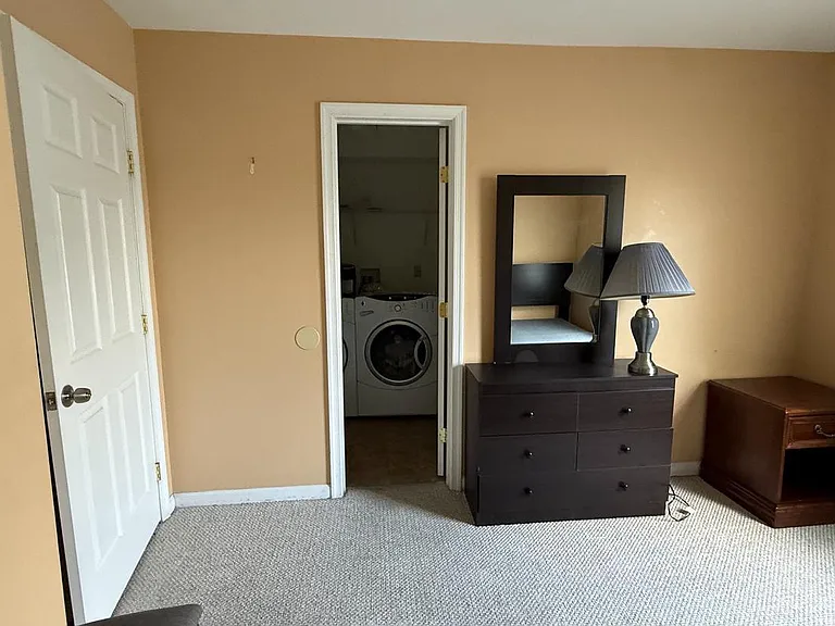 5212 Astor Pl SE — Photo 47