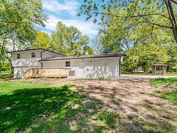 3rd image of 10406 Westfield Blvd