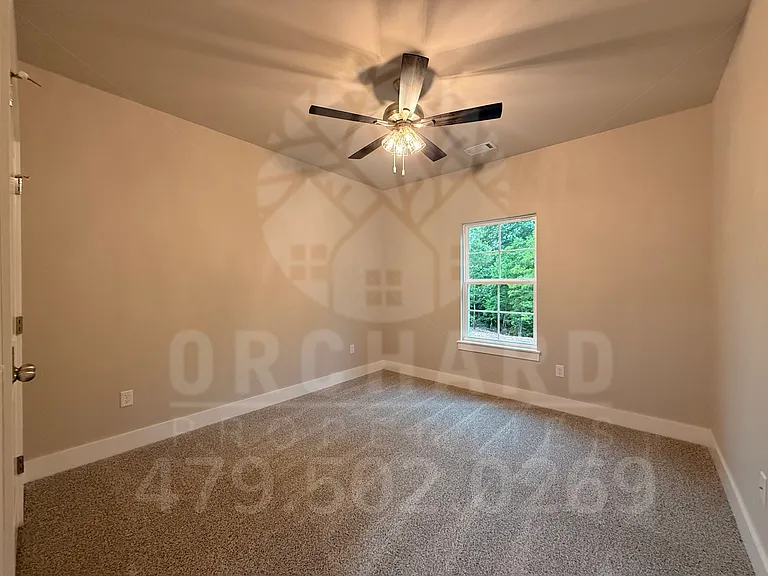 8 Ruthwell Dr — Photo 13