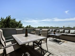 1902 N Spaulding Ave APT 3W, Chicago, IL 60647