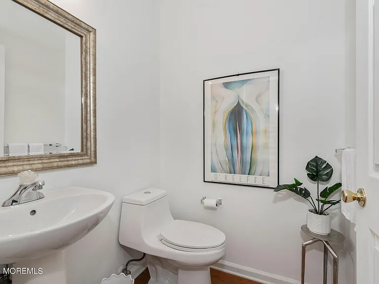 4 Scottsdale Ct — Photo 28