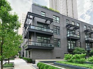 1017 N Dearborn St, Chicago, IL 60610