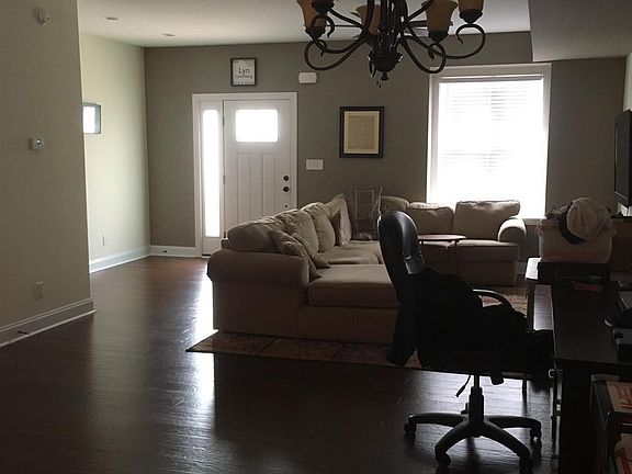 5th image of 112 Capital St Lot 7