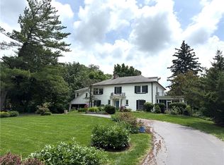 4 Powers Lane Pl, Decatur, IL 62522