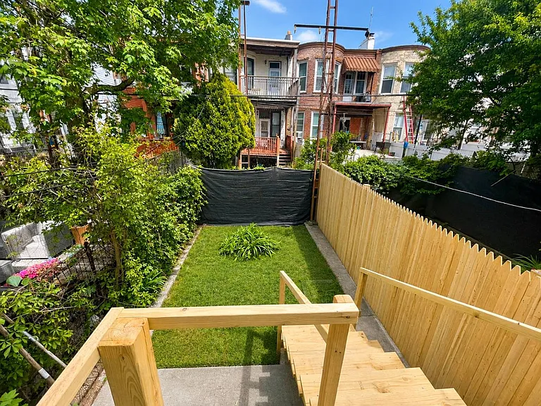 72-45 60th Ln #1L — Photo 6