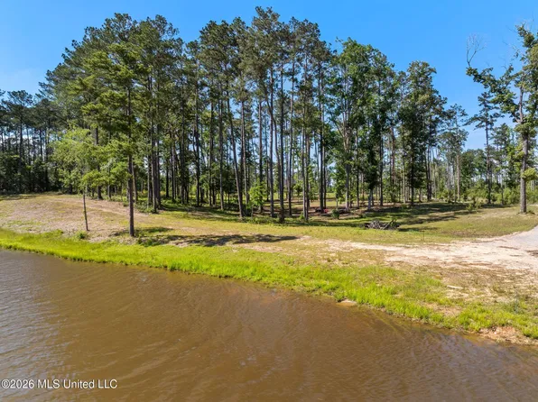 Placid Dr, Sumrall, MS 39482