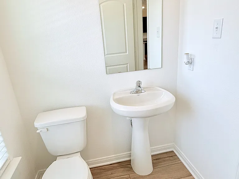 10838 Emerick St — Photo 20
