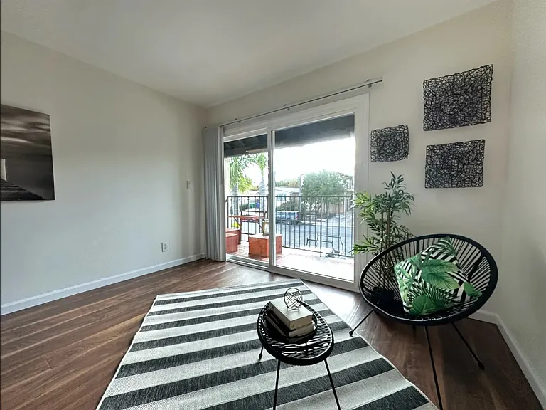 4541 Florida St #213 — Photo 4