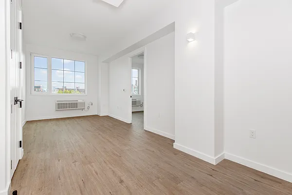 Rented by Nooklyn NYC LLC | media 29