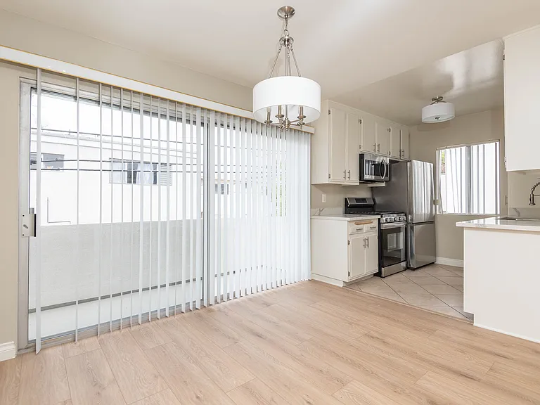 11945 Darlington Ave #9 — Photo 3