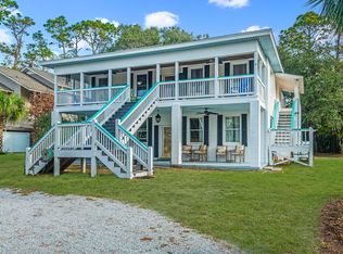 3117 Palmetto Blvd, Edisto Island, SC 29438