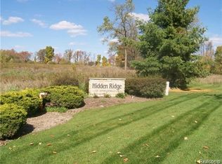 5047 Birch Dr, Davisburg, MI 48350