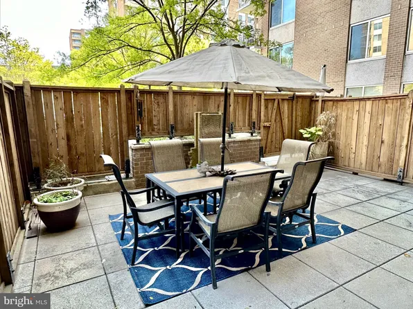 3001 Veazey Ter NW APT 514, Washington, DC 20008