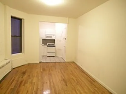 Rented by Vickers Realty | media 6
