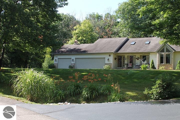 1st image of 7411 Russ Noble Dr