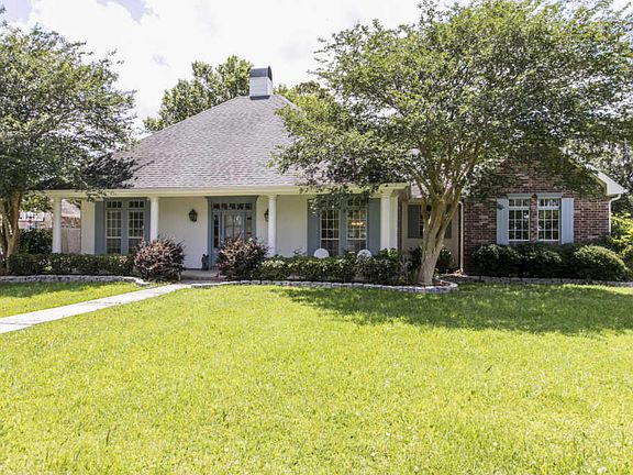 2nd image of 113 Laken Ln