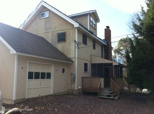 84 Laurel Ln, Blakeslee, PA 18610