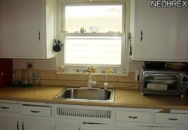 3rd image of 21129 Westwood Ave