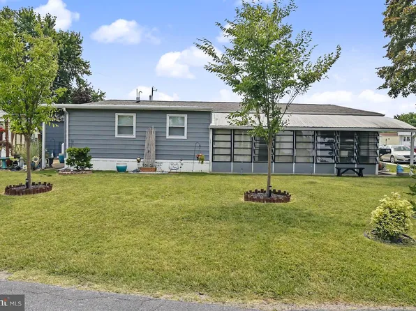 801 9th Ave, Wilmington, DE 19808