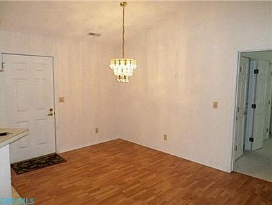 4th image of 113 Shannon Ln