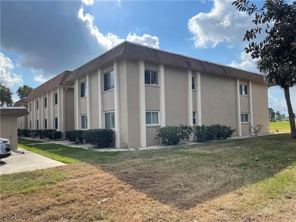 1739 Golf Club Dr APT 6, North Fort Myers, FL 33903
