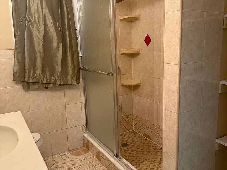 6 W Eagle St #1 — Photo 12