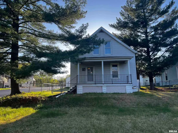 117 Hill Ave, Peoria, IL 61607