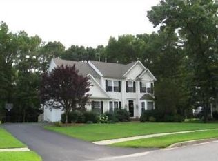 237 Sleepy Hollow Farm Rd, Warwick, RI 02886