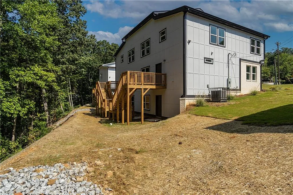 2 bed, 1.0 bath, 800 sqft, $1,599 — Photo 4