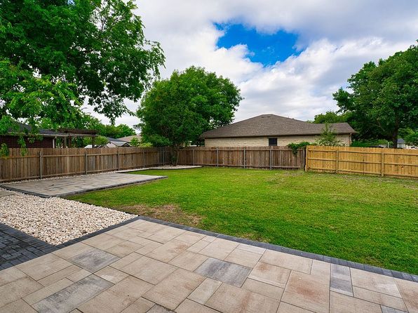 3838 Laurel Ridge Dr