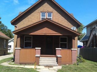 826 Buckbee St, Rockford, IL 61104