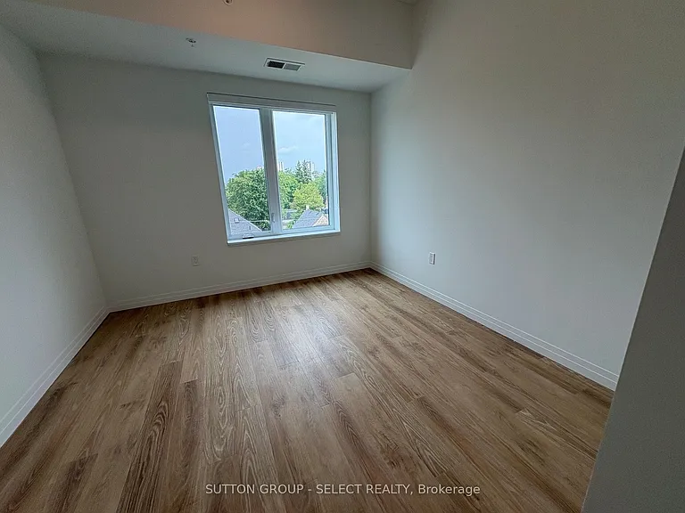351 Hill St #519 — Photo 9