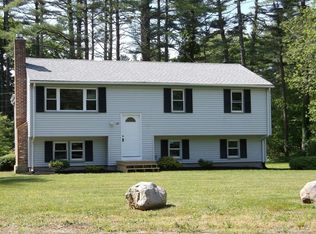 28 Beaver Dam Rd, Carver, MA 02330