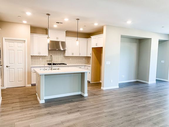5th image of 1088 Trout Creek Ln