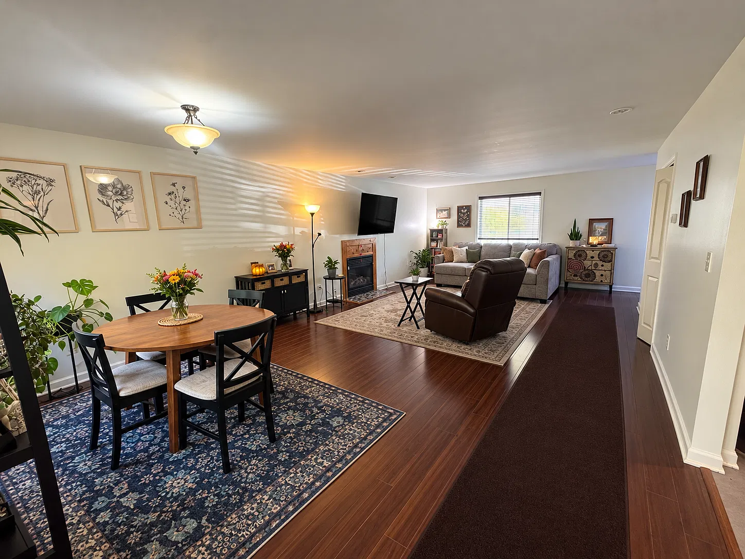 3 bed, 1568 sqft, $1,895 — Photo 1
