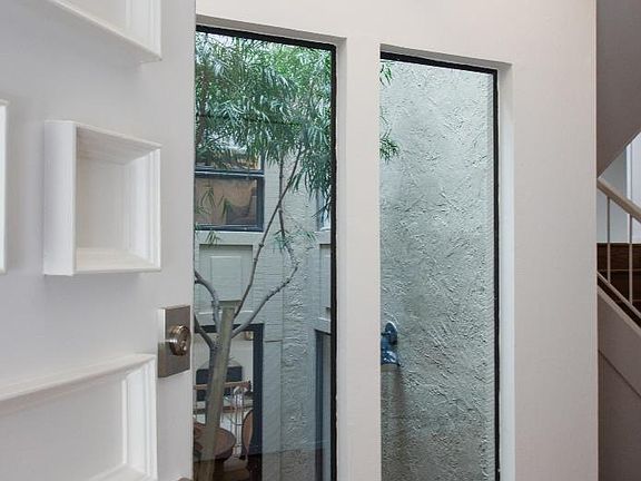 2nd image of 462 Sand Hill Cir